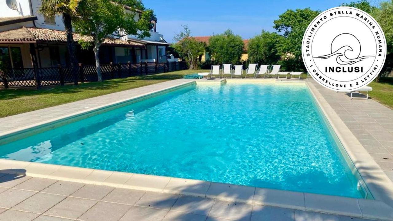 Viva3 - Numana, Ampio Trilocale In Villa Con Piscina ภายนอก รูปภาพ